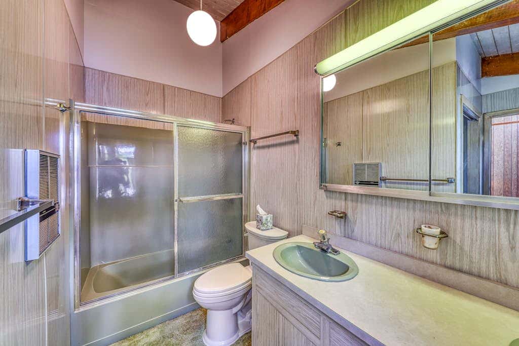 Private Contemporary