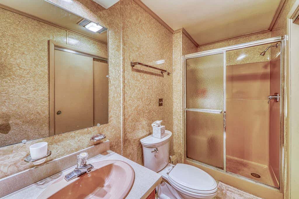 Private Contemporary
