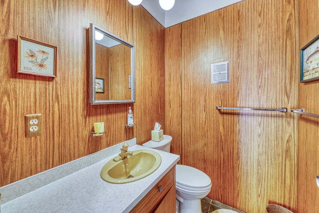 Private Contemporary