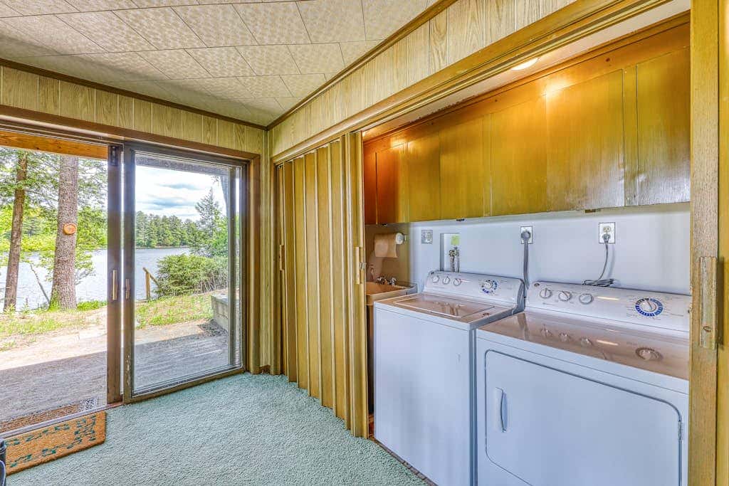 Private Contemporary