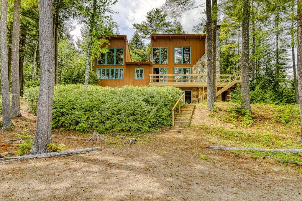 Private Contemporary