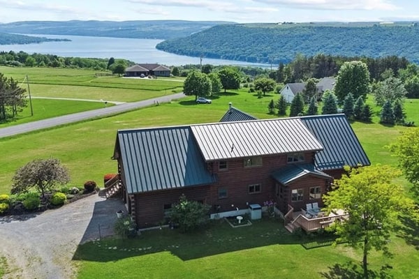 Beautiful lake view home with decks, grill, soaking tub & fireplace