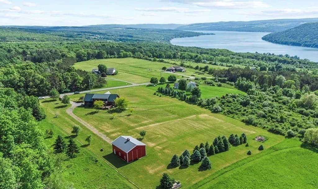 Keuka Breeze