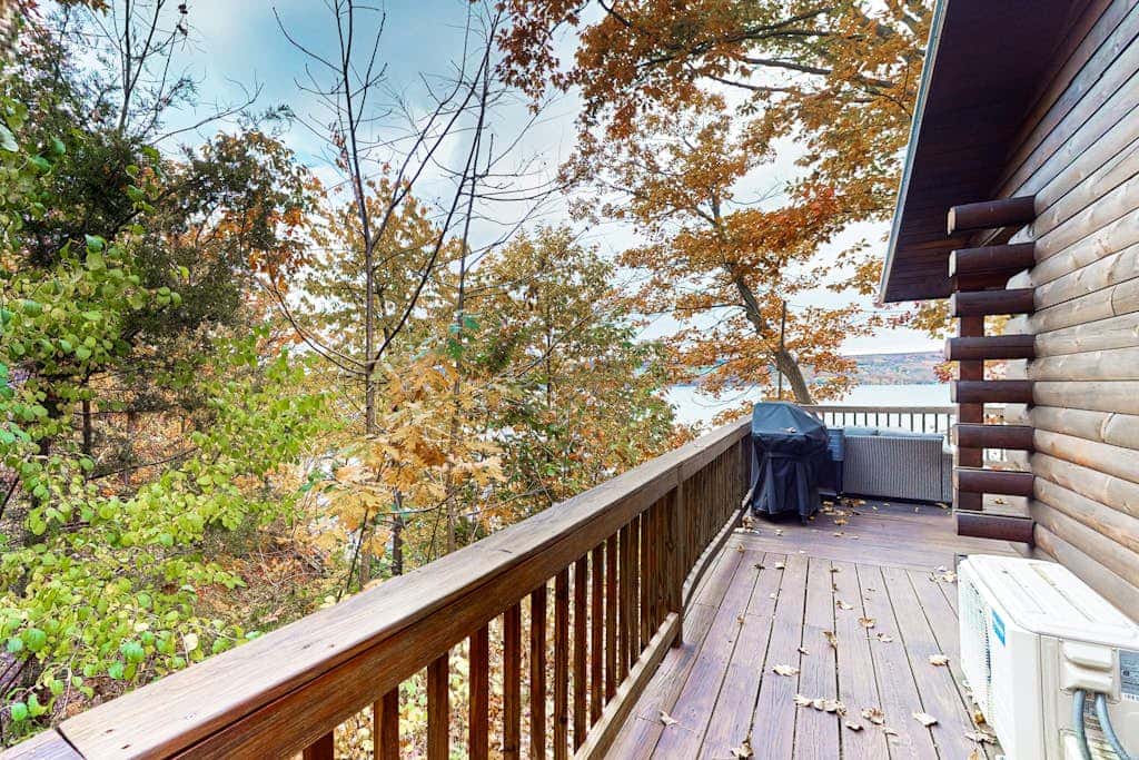Seneca Lake Log Cabin