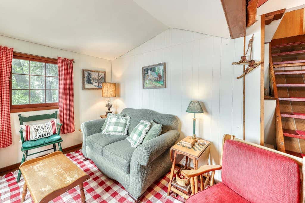 Edgewater Cabin