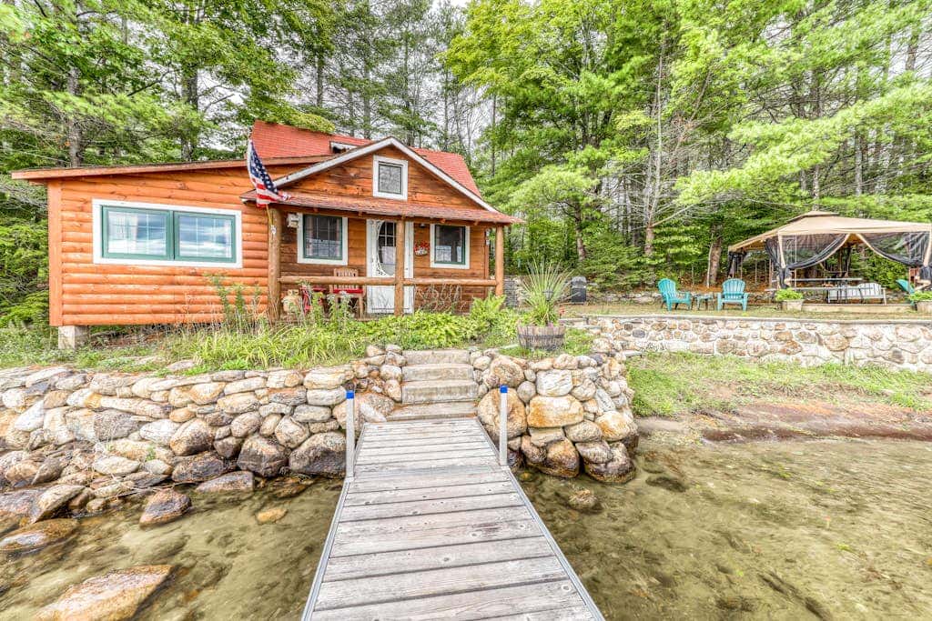 Edgewater Cabin
