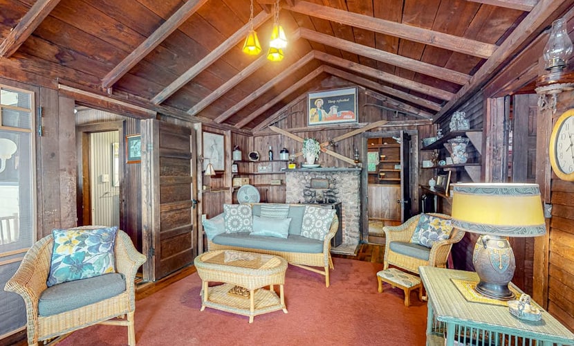 Lakefront home with private hot tub, dock, boat lift & firepit - 2 dogs welcome