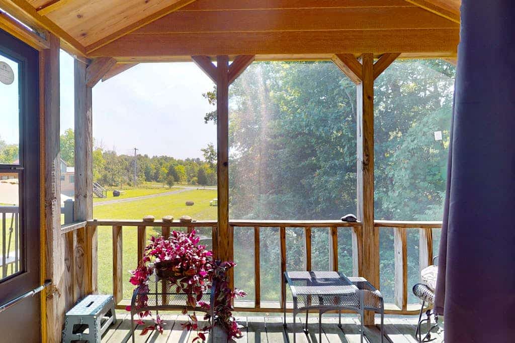 Secluded dog-friendly home with loft, firepit, grill, deck, streaming, kitchen