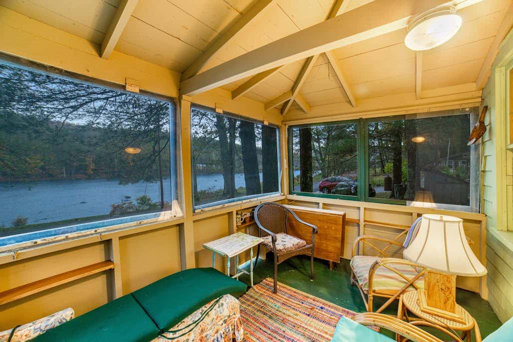Hudson Riverside Cottage