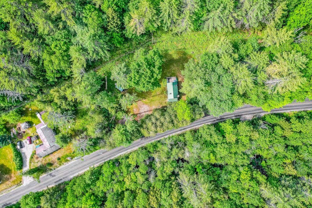 Brook Sound Cabin
