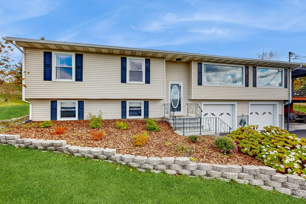 Seneca Lake Overlook - Unit A