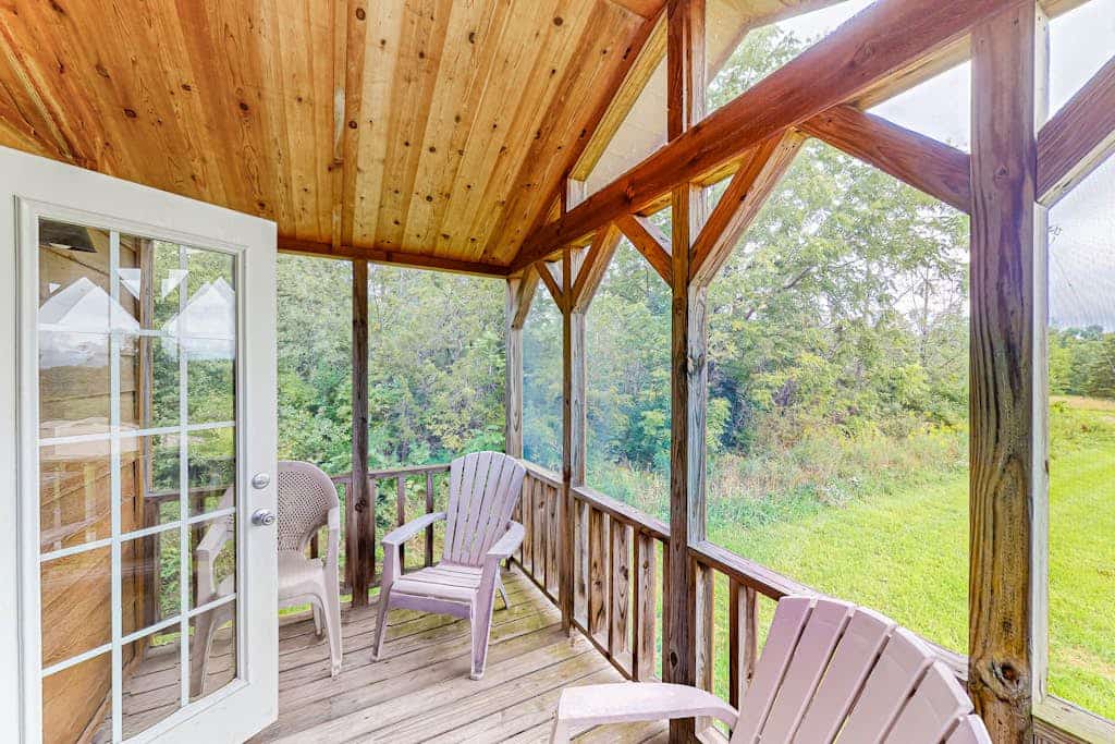 Dog-friendly houses close to Seneca Lake with firepit, deck, & washer/dryer