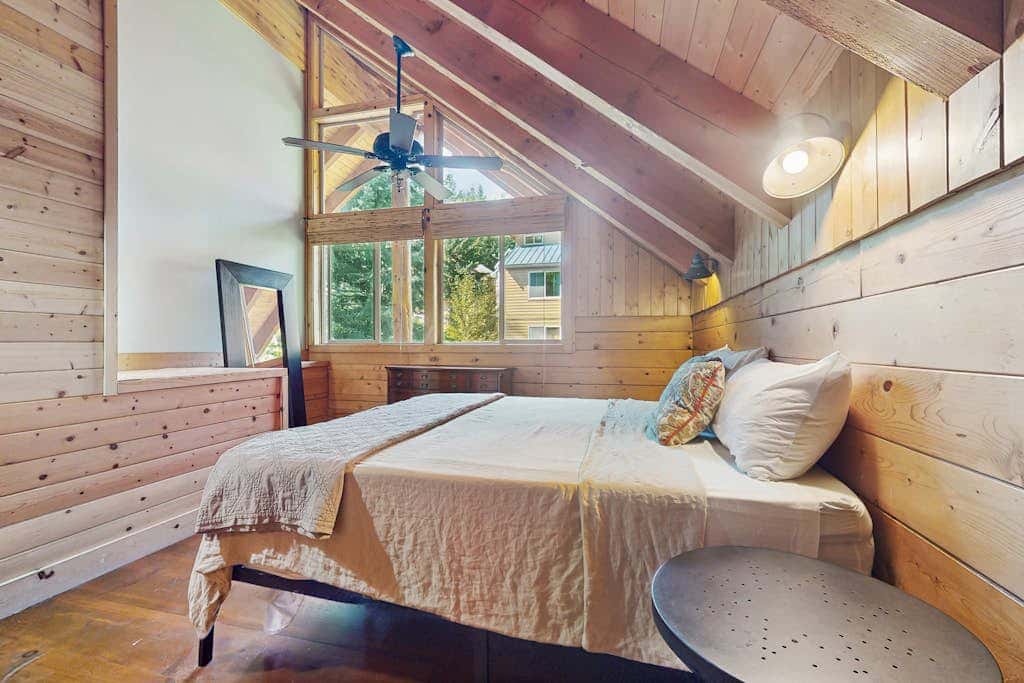 Log Cabin Charm