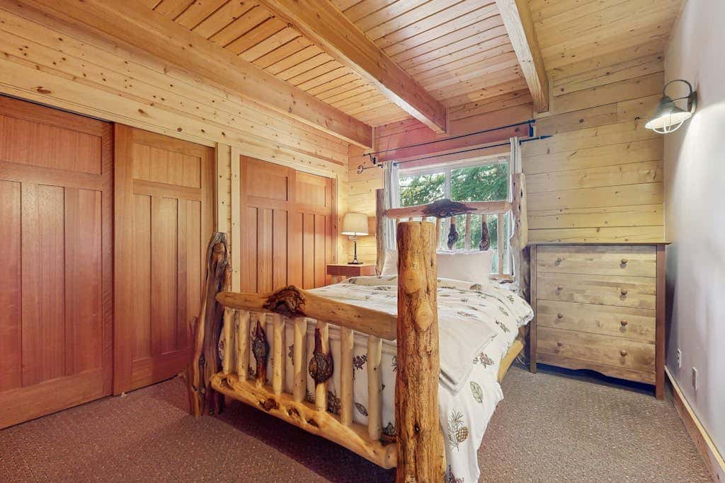 Log Cabin Charm
