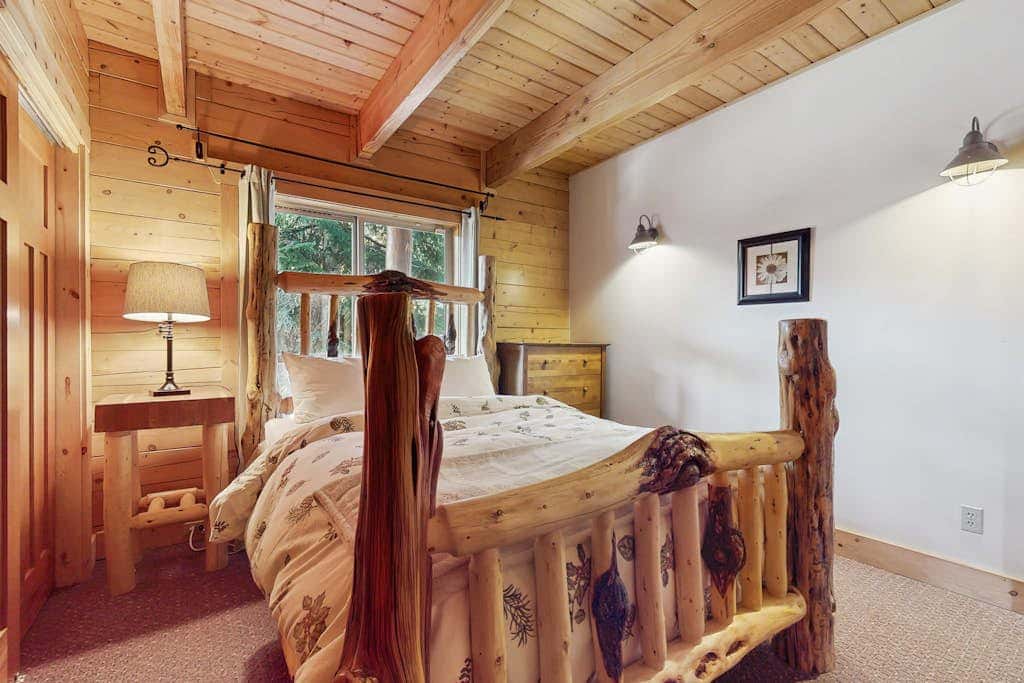 Log Cabin Charm