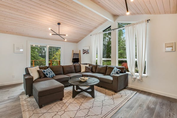 Scandinavian gem with large deck, AC, & Riviera Community Club access