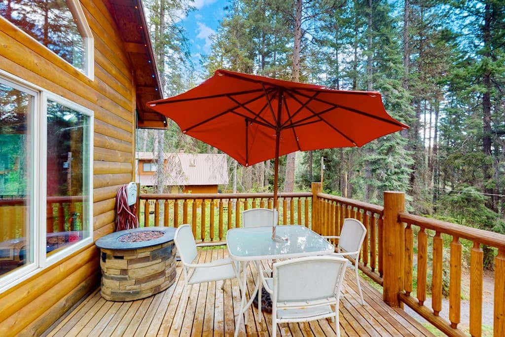 Pine-Loch Sun Retreat