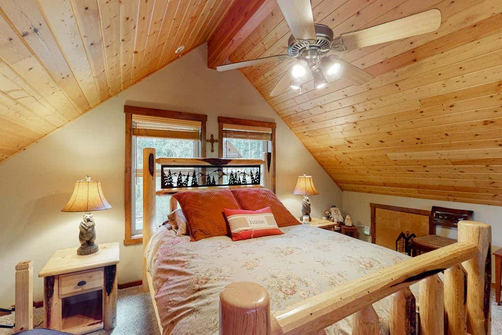 Pine-Loch Sun Retreat