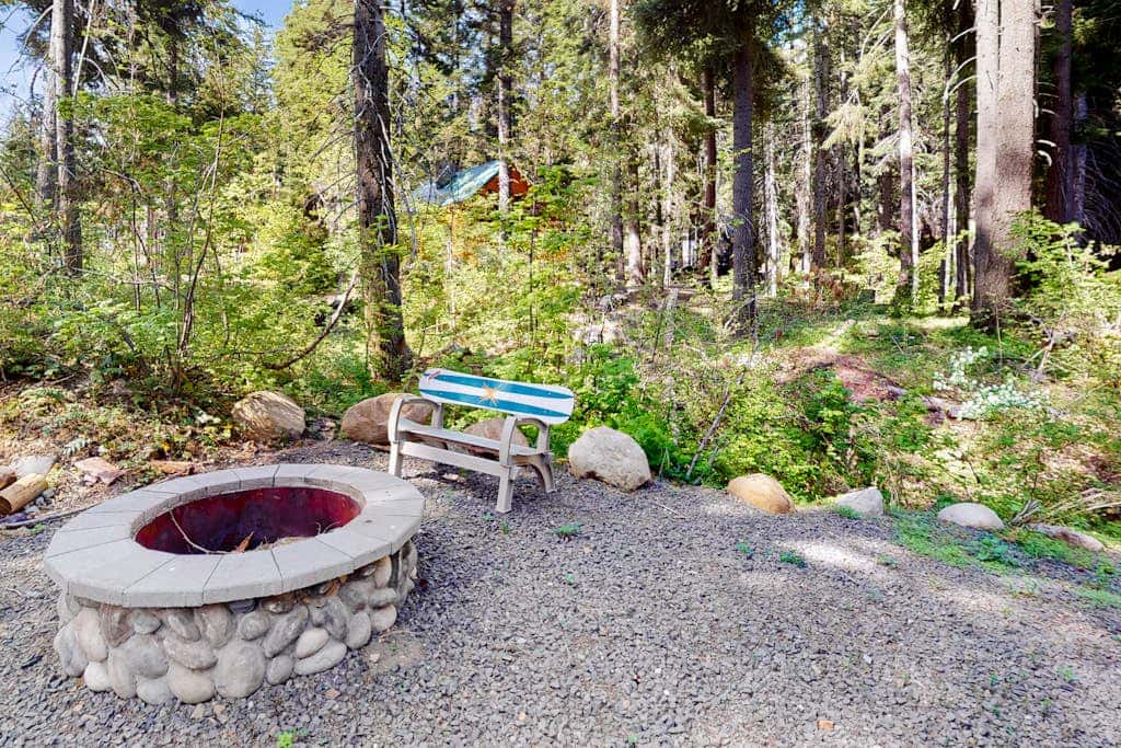 Pine-Loch Sun Retreat