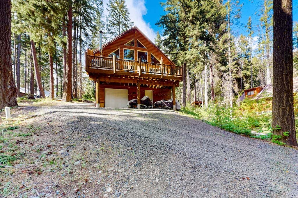 Pine-Loch Sun Retreat