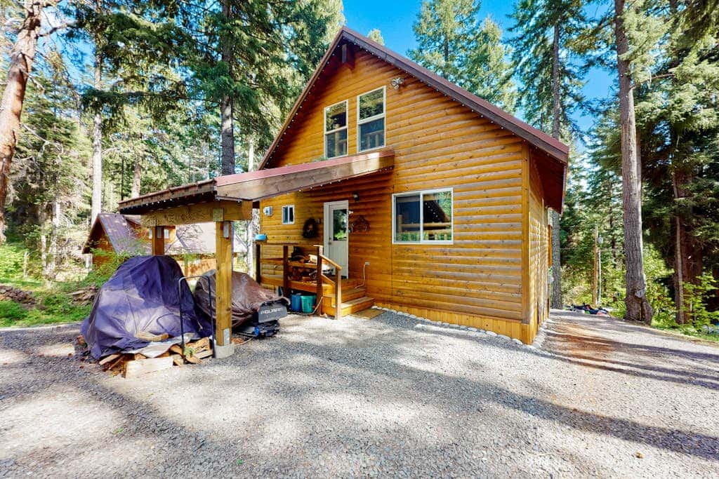 Pine-Loch Sun Retreat