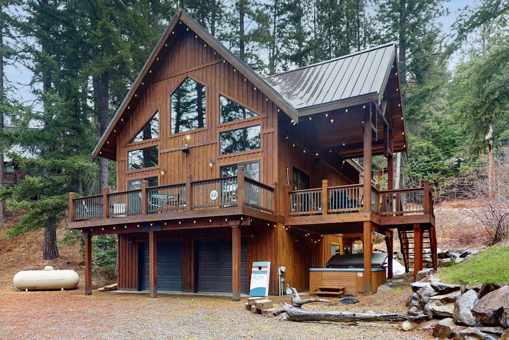 Grizzly Grove