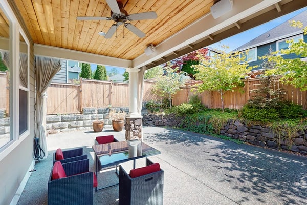 Spacious getaway home with fireplace, private patio & grill