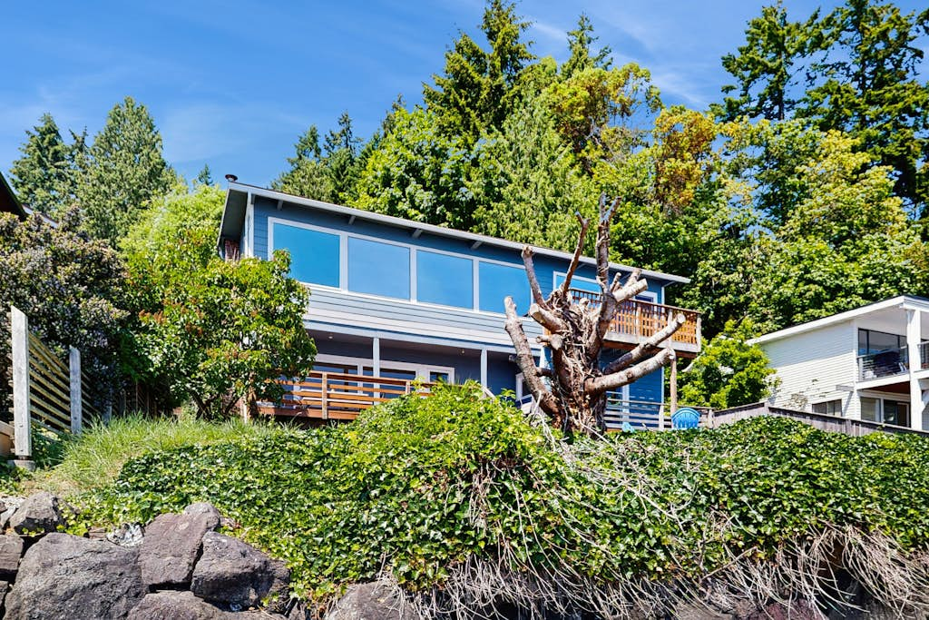 Rockaway Retreat