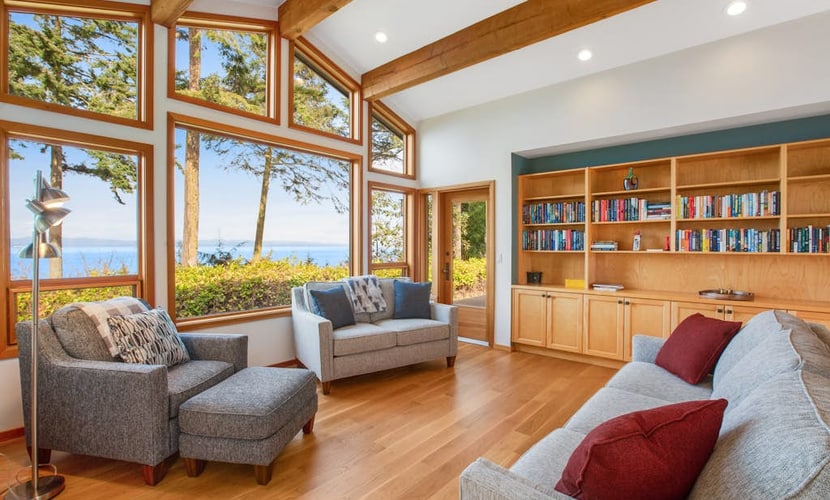 Gorgeous home on 10 acres with amazing ocean view