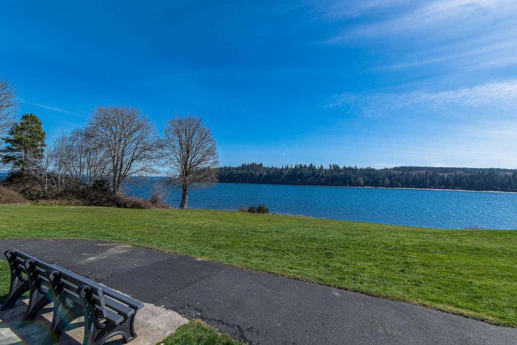 Ludlow Seaside Hale'