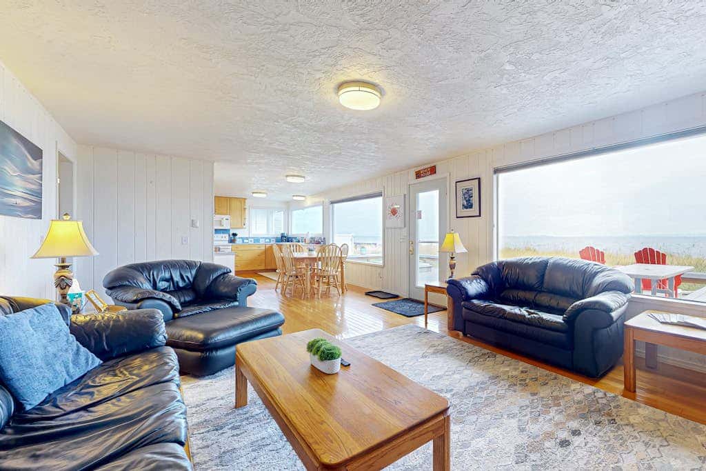 3 Crabs Beach House