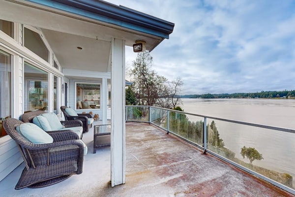 Stunning waterfront home offering breathtaking canal views & hot tub