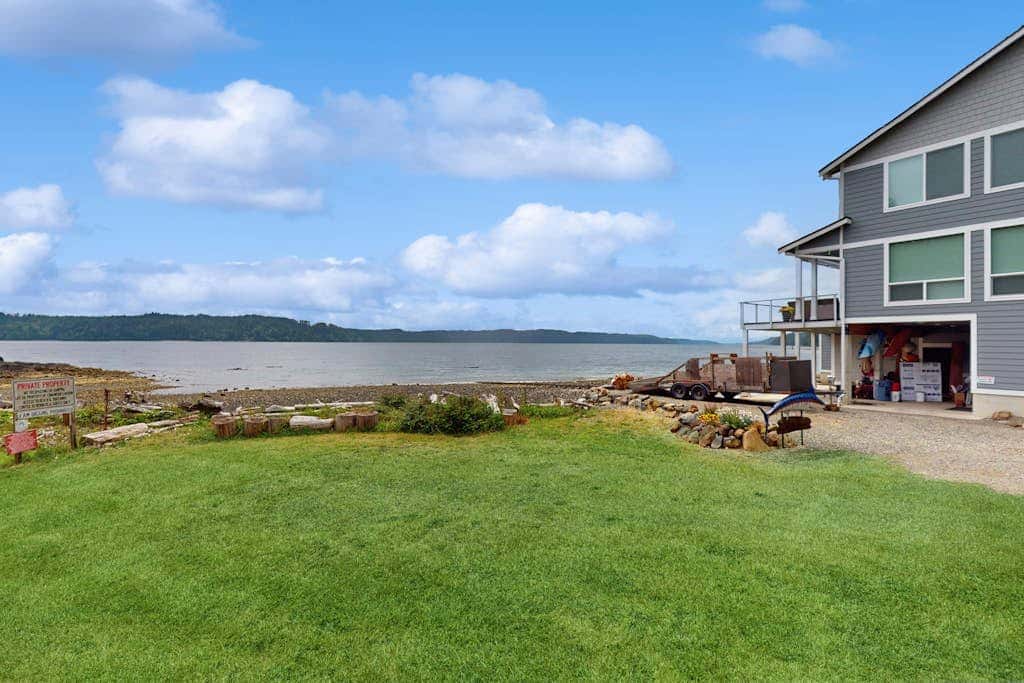 Cottage at the Cove