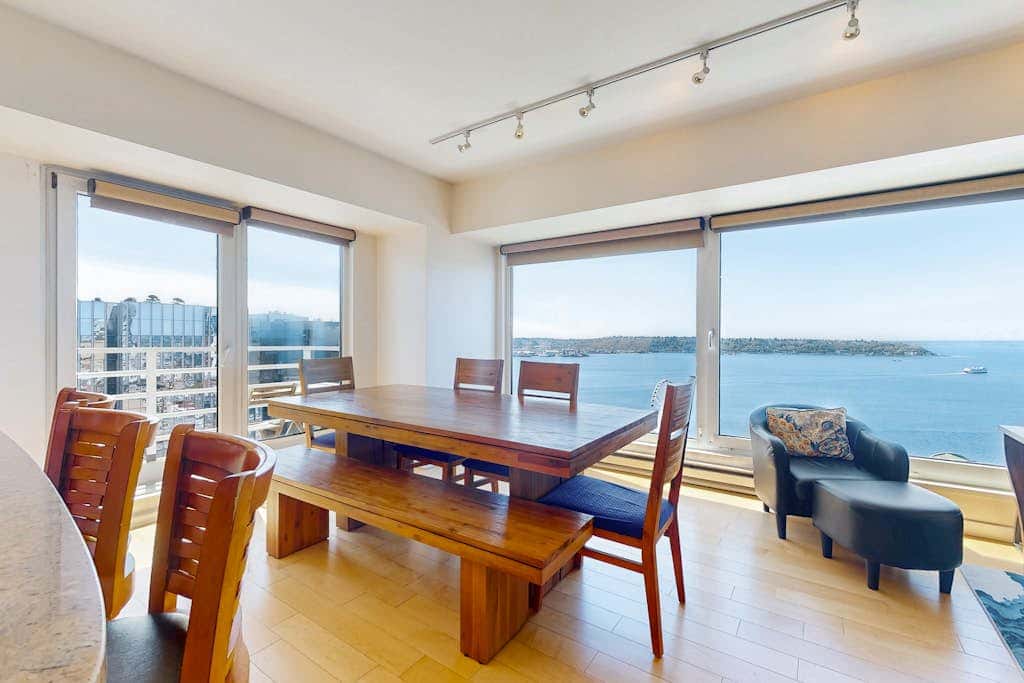 Elliott Bay Luxury Suite of Newmark