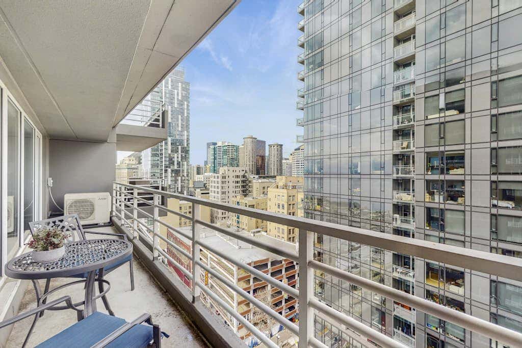 Newmark Condo Suite
