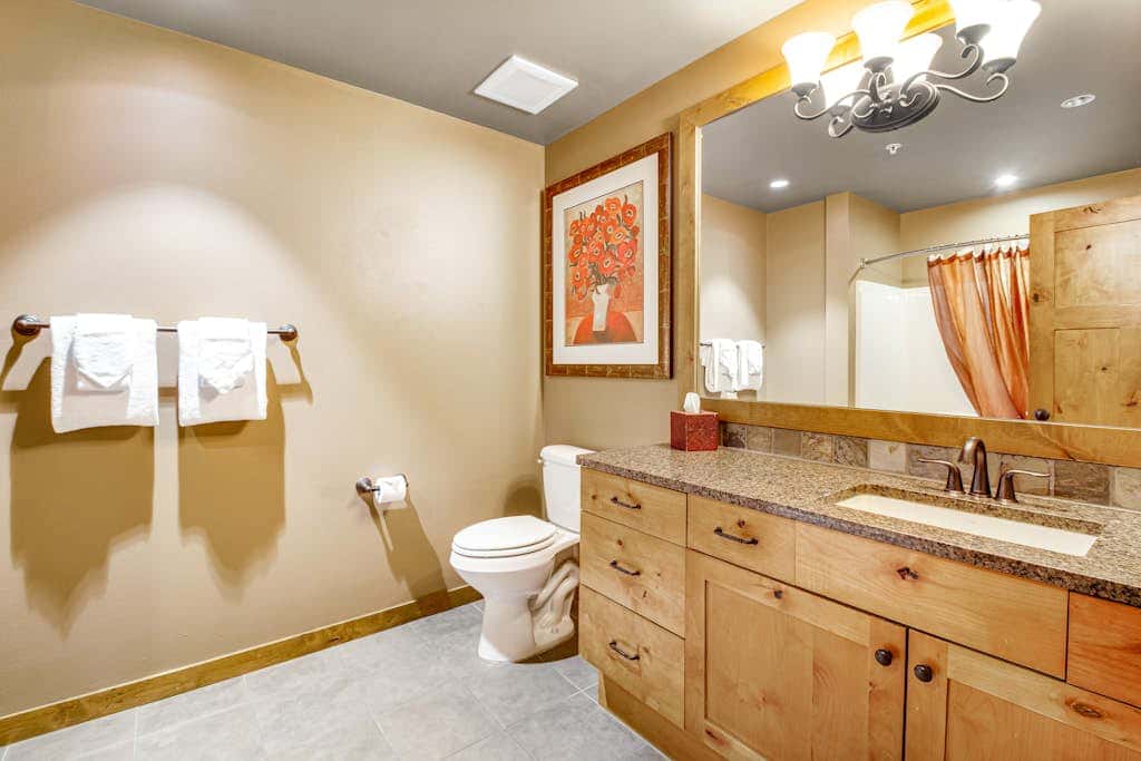 Trailhead Lodge #108