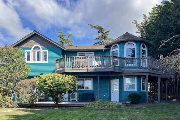 Driftwood Hideaway | Gourmet Kitchen, Large Deck with Sound Views, EV Charger