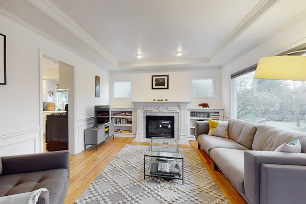 Updated Crafstman with covered porch, grill, & W/D - walk to Woodland Park