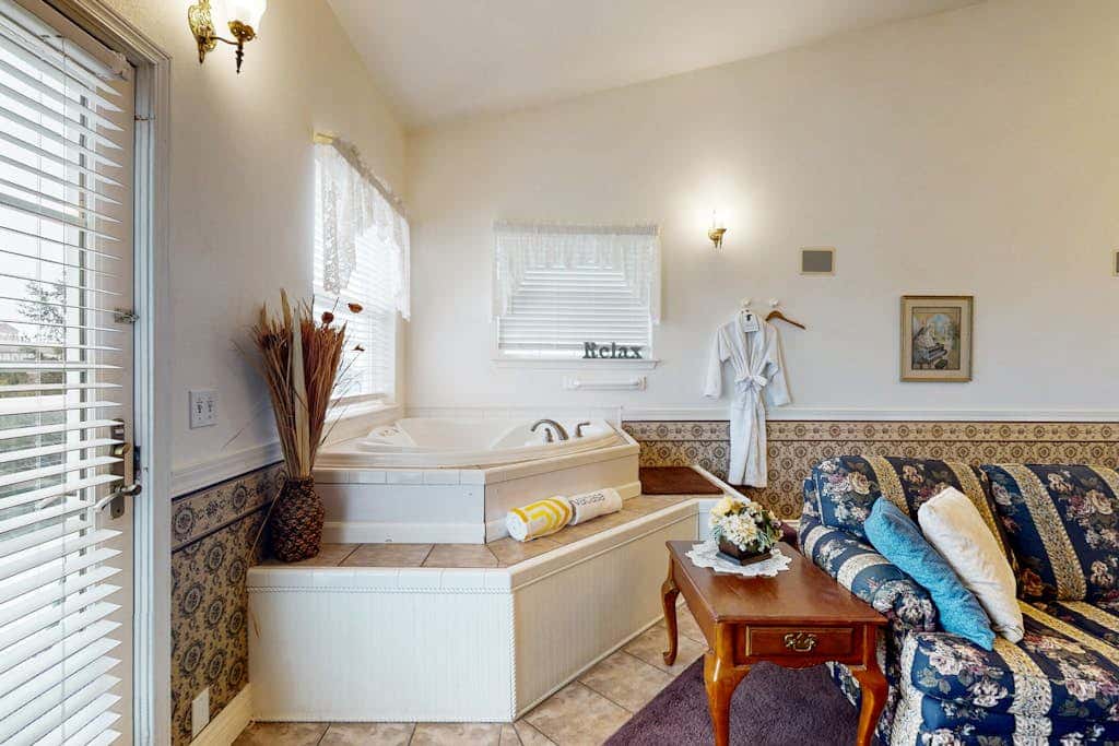 The Richmond at Judith Ann Inn