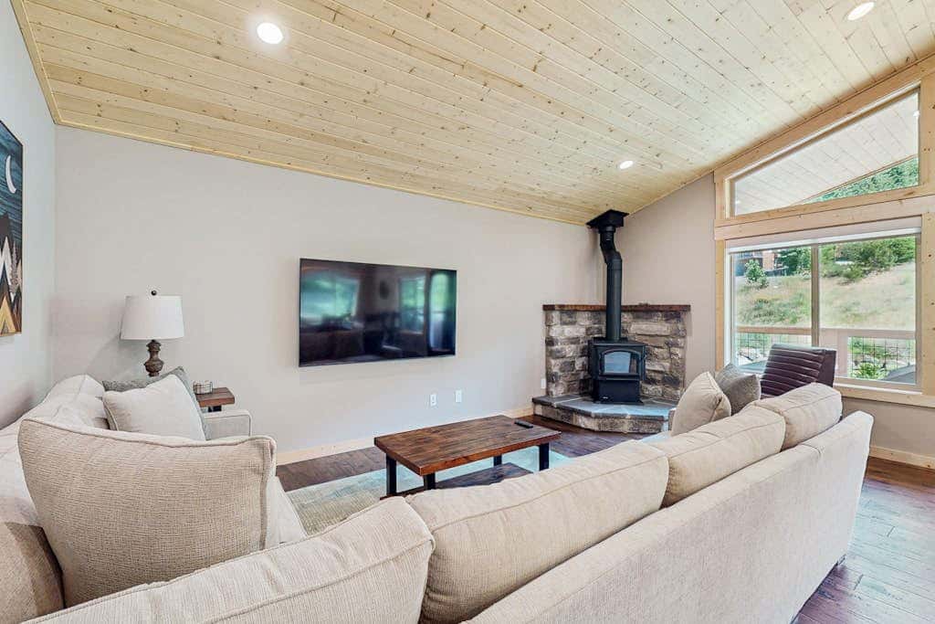 Paintbrush Haven