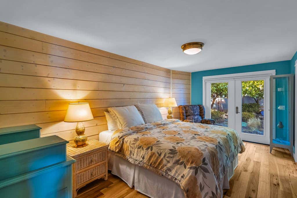 Shaws Cove Beachouse