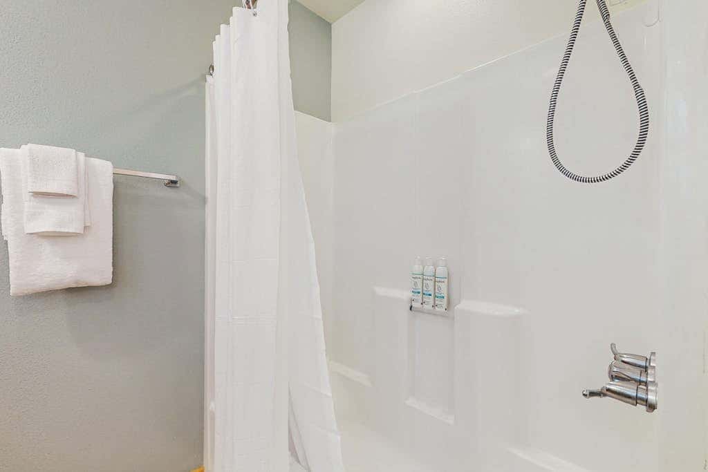 Tranquil Shores Hideaway