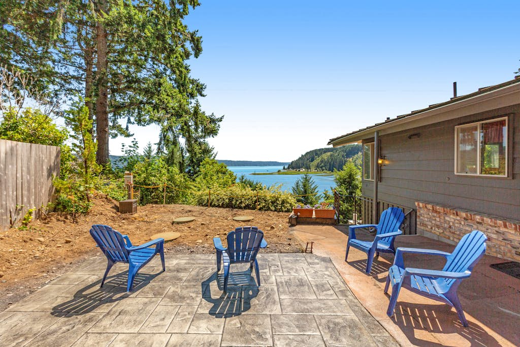 Hood Canal Escape