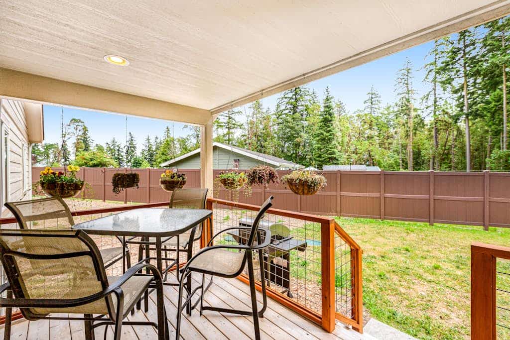 Newer, dog-friendly home at the forest's edge with patio & WiFi - near downtown