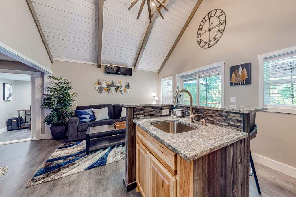 Tahuya River Lodge - Whole Property