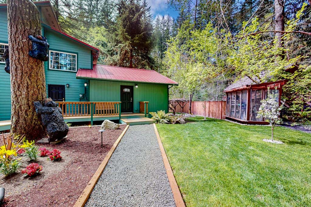 Tahuya River Lodge - Whole Property