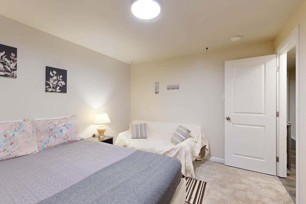 Port Orchard Retreat