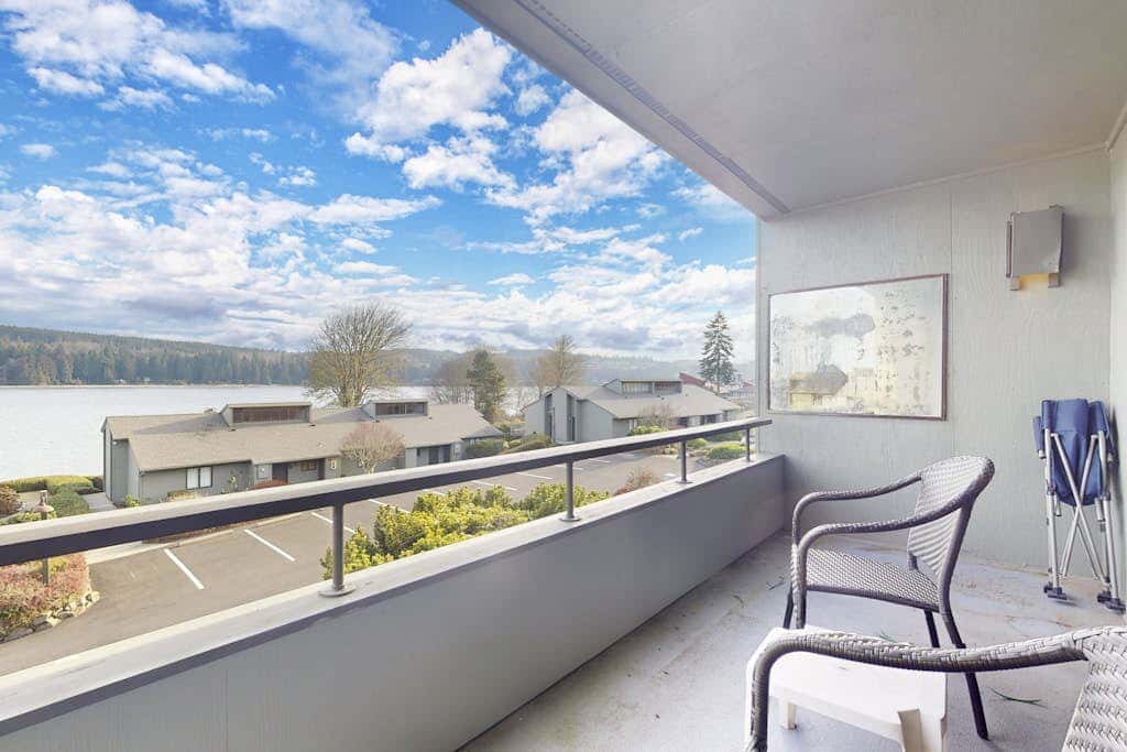 Bayfront Retreat A