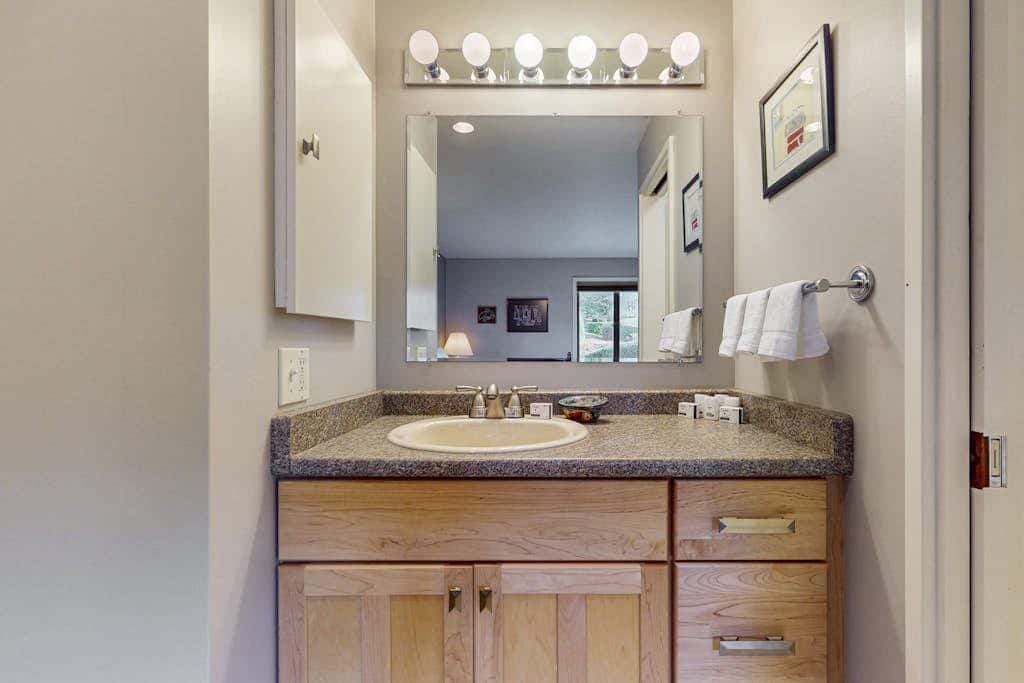 Bayfront Retreat A
