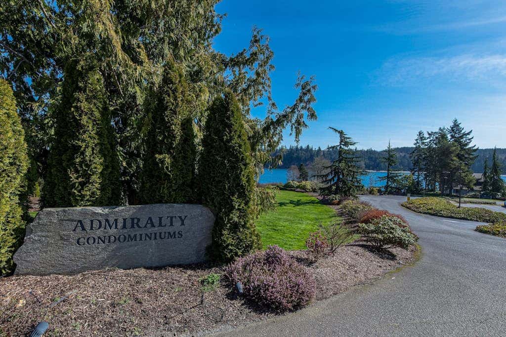 Bayfront Retreat A